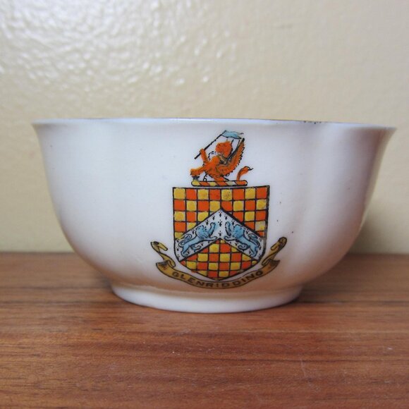 W.H. Goss crested heraldry china vintage Glenridding (GC060 Grace) - Picture 1 of 7